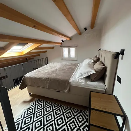 Apartamento Duo #1 *